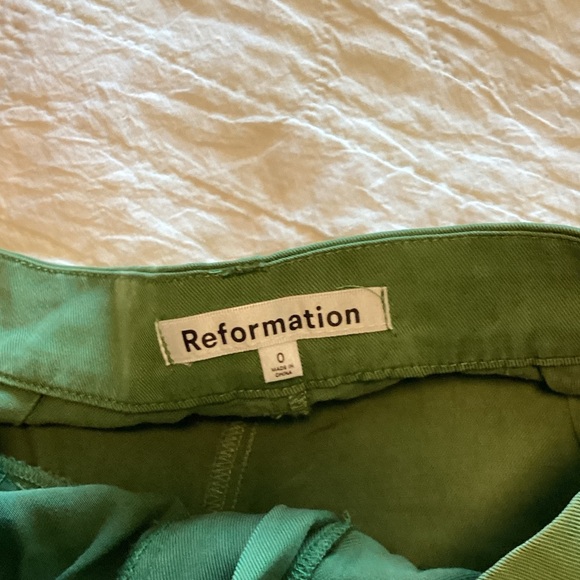 Reformation Green High-Waisted Trousers 0 - Picture 5 of 10